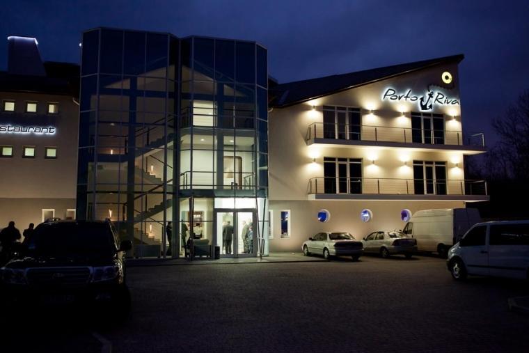 Porto Riva Hotel Zaporizhia Exterior photo